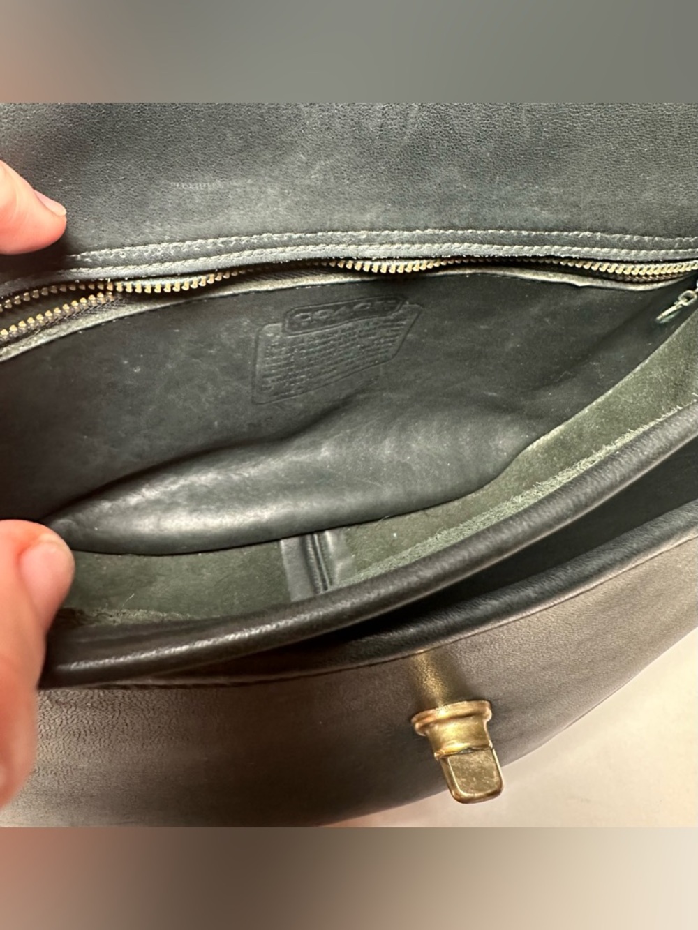 Vintage Coach large plaza bag- forest green (very dark) - Picture 8 of 11